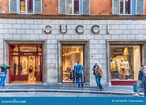 gucci ricerca personale roma|gucci news.